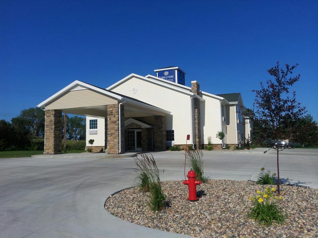 Cobblestone Inn & Suites - Hartington Esterno foto
