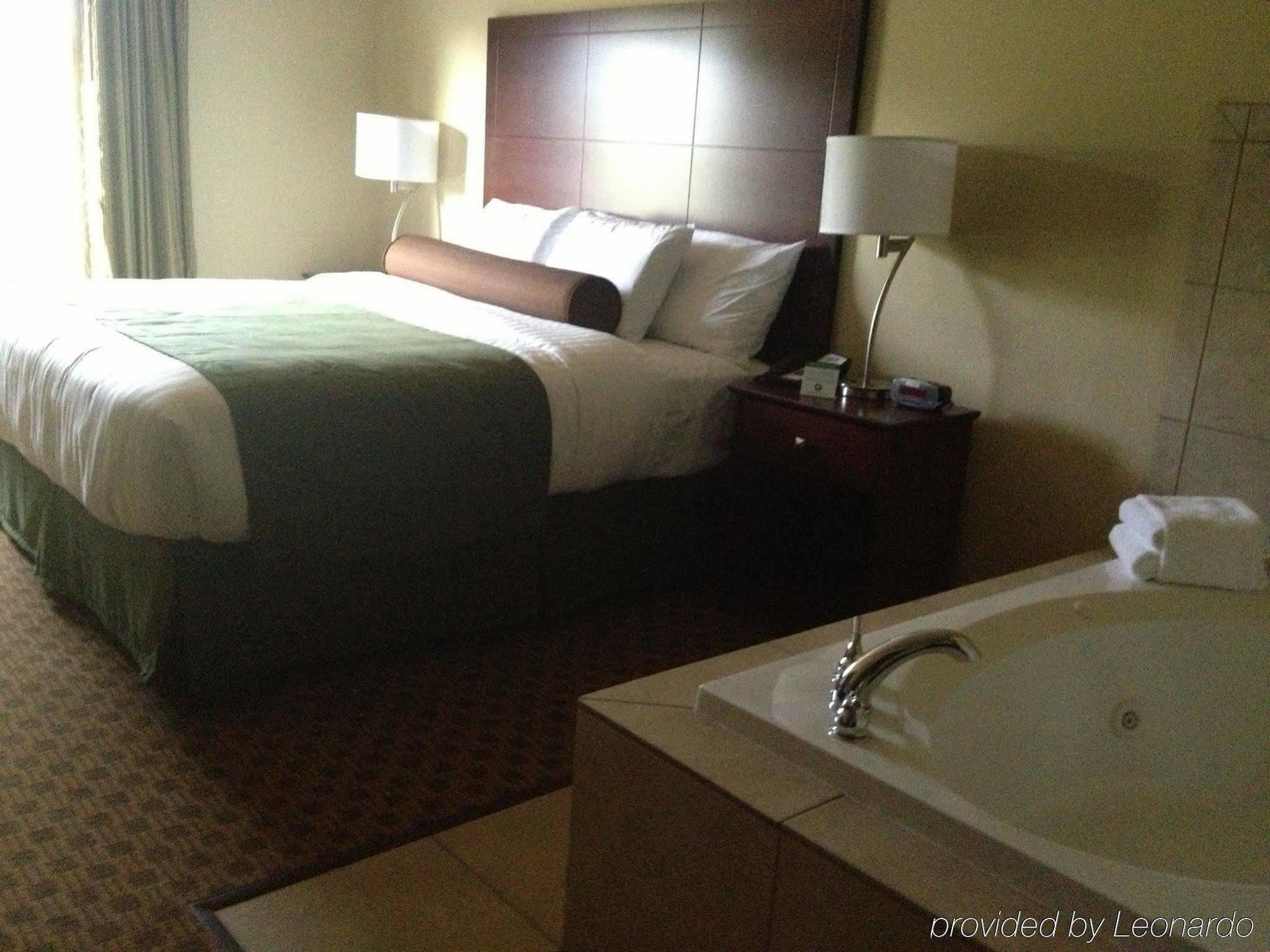Cobblestone Inn & Suites - Hartington Esterno foto