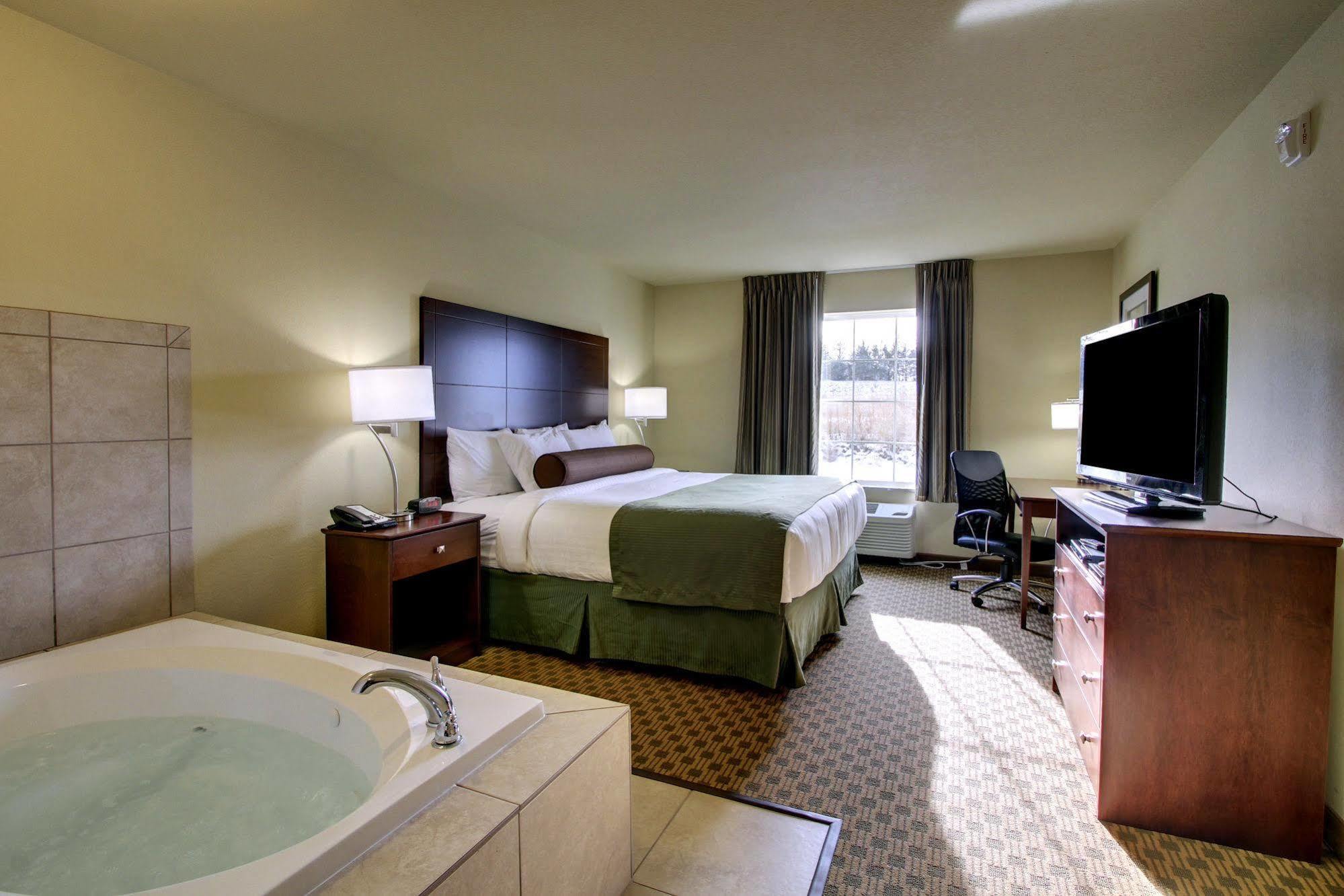 Cobblestone Inn & Suites - Hartington Esterno foto
