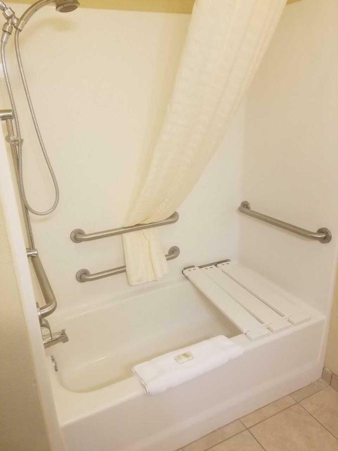 Cobblestone Inn & Suites - Hartington Esterno foto